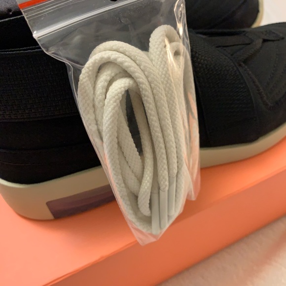 Nike Air Fear of God Raid - Picture 4 of 5